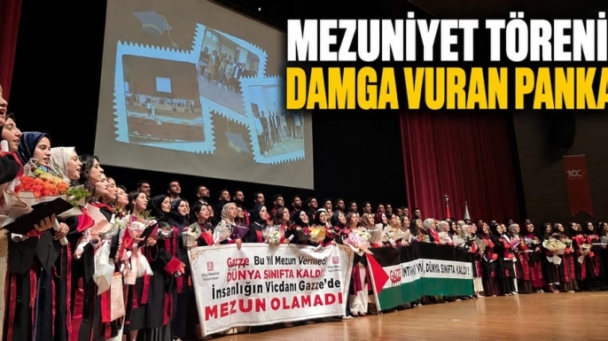 Mezuniyet Törenine Damga Vuran Pankart