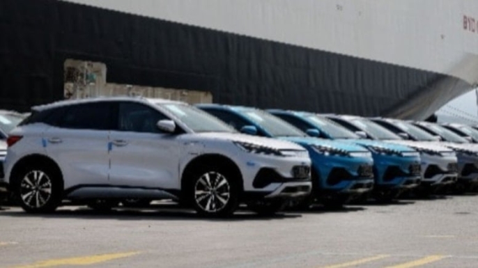BYD\
