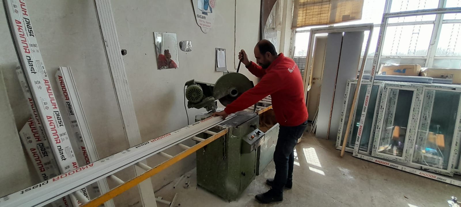 BAHARIN GELİŞİ İLE İNŞAAT SEZONU AÇILDI