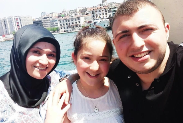 Tarlaya gömülmüş 3 ceset bulundu!