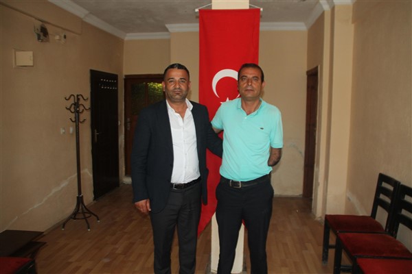 Malazgirtli iş insanından Muhtarlar Derneği ve Engelliler Derneğine ziyaret: engelli kardeşlerimize sahip çıkacağız
