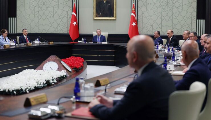 Yeni kabinede dikkat çeken değişim!