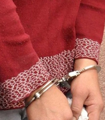 Kimliği belirsiz 3 kadın gündüz vakti hırsızlık yaptı