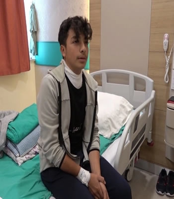 Koyunları otlatırken üzerine yıldırım düştü!