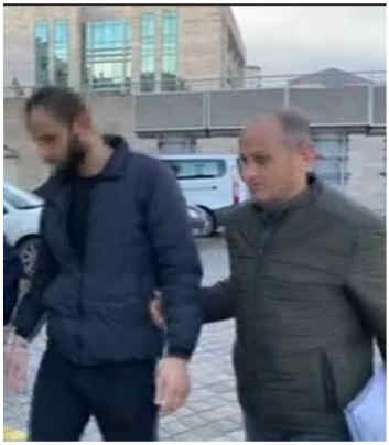 Gasp şüphelileri çaldıkları telefondaki uygulamadan yakalandı