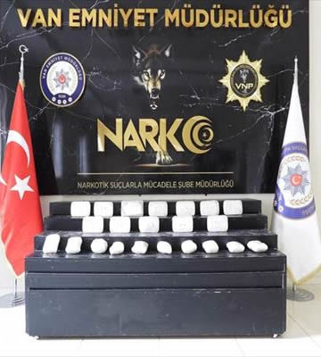 Van'da 12 kilogram sentetik uyuşturucu ele geçirildi