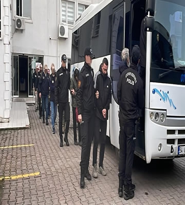 Sakarya'da DEAŞ'a yönelik Bozdoğan-11 operasyonlarında yakalanan 33 şüpheli adliyede