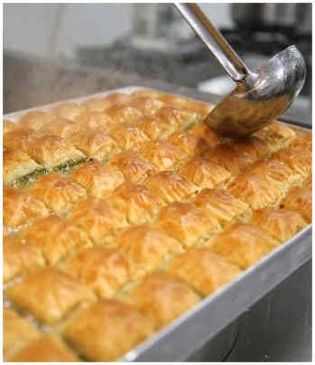 Baklavanın şekeri düştü