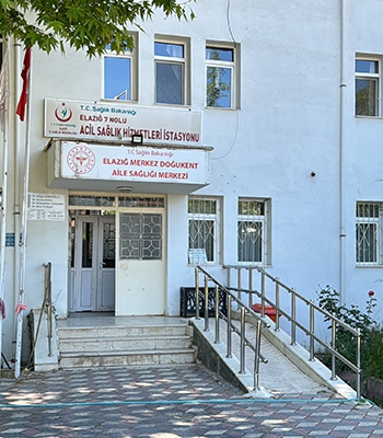 Kadın doktor hasta yakını tarafından darbedildi