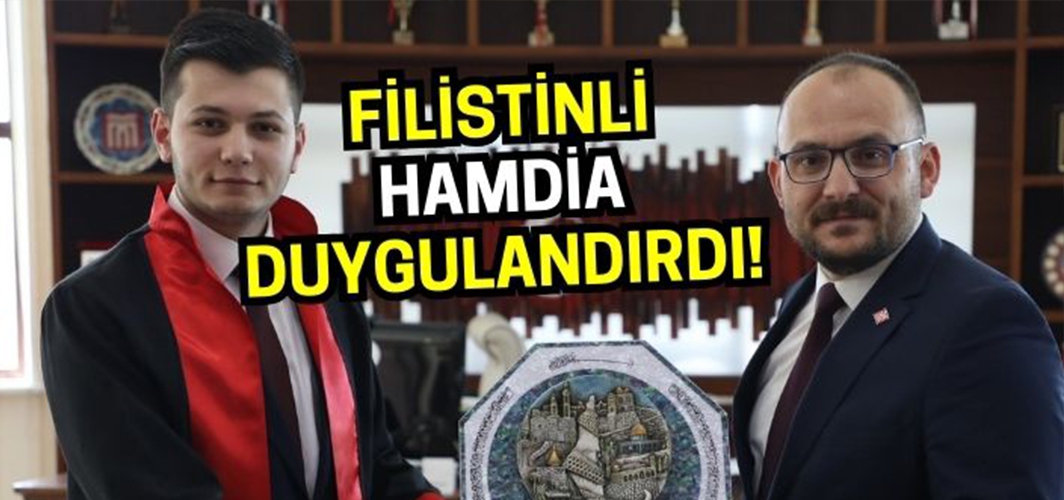Muş’ta anlamlı mezuniyet: Filistinli Hamdia kendi yaptığı hediyeyi takdim etti!