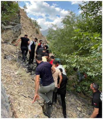 Bitlis'te girdiği derede akıntıya kapılan genç boğuldu