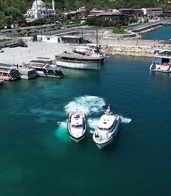 Sahil Güvenlik Komutanlığı ekipleri, Van Gölü'nde boğulmalara karşı teyakkuzda