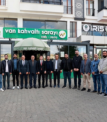 Bingöl Valisi Usta, gazetecilerle bir araya geldi