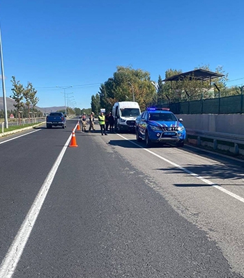 Erzurum'da 21 düzensiz göçmen yakalandı