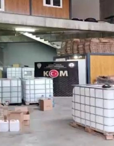 81 ilde Çengel operasyonları: 137 bin litre sahte alkol ele geçirildi