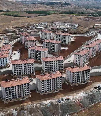 Malatya'da deprem konutlarının anahtar teslimi devam ediyor