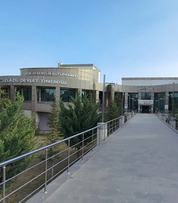 Elazığ'da nisan ayında 10 tiyatro oyunu sahnelenecek