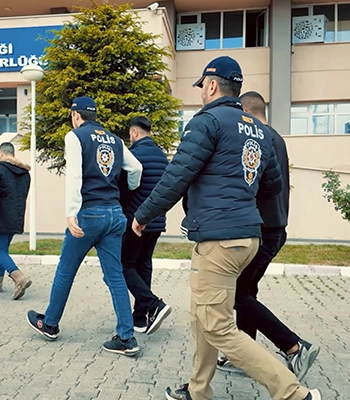 Iğdır merkezli 12 ildeki yasa dışı bahis operasyonunda 16 zanlı tutuklandı