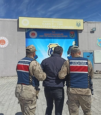 Kars'ta firari FETÖ hükümlüsü yakalandı