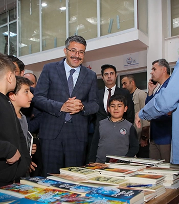 Hakkari'de Kitap Günleri Fuarı düzenlendi