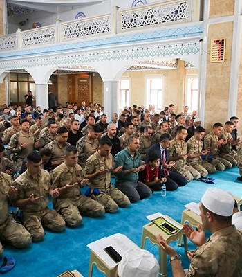 Hakkari'de şehitler için mevlit okutuldu