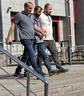 Erzurum'da çöp kamyonunun çarptığı çocuğun ölümüne ilişkin sürücü tutuklandı