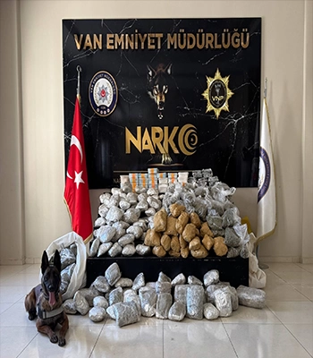 Van'da 122 kilo 500 gram uyuşturucu ele geçirildi