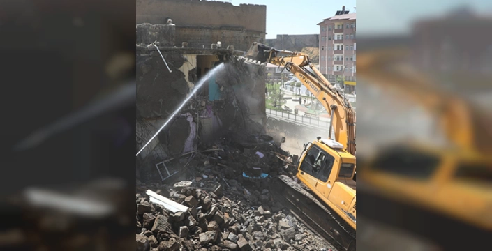 Bitlis'te kentsel dönüşüm çalışmaları sürüyor