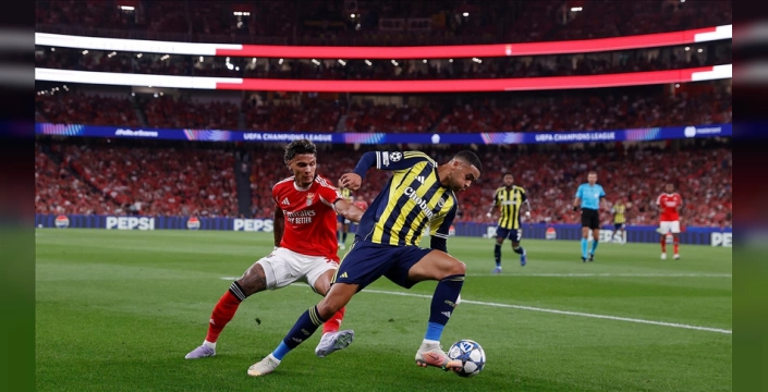 Fenerbahçe elendi: UEFA Avrupa Ligi'ne kaldı