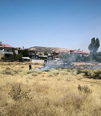 Güroymak'ta çıkan yangın söndürüldü