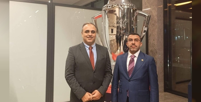 Adem Çalkın'dan TFF Yönetim Kurulu Üyesi Dr. Ural Aküzüm'e tebrik ziyareti