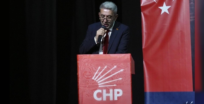 Cumhuriyet Halk Partisi Giresun Merkez İlçe Kongresi'nde Olcay Küçük yeni başkan seçildi