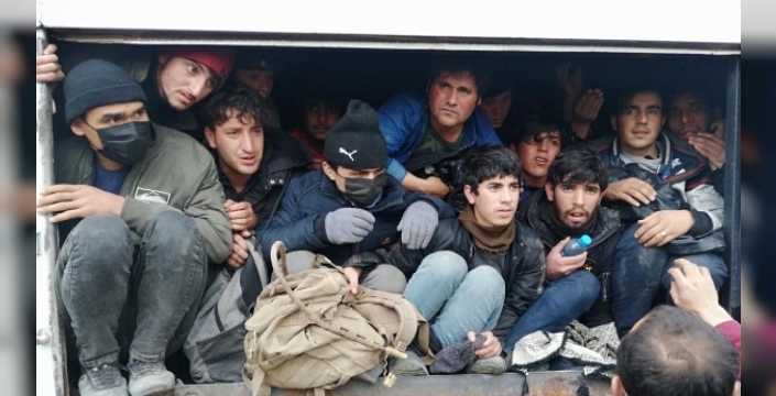 81 ilde eş zamanlı operasyon: 169 göçmen kaçakçısı yakalandı