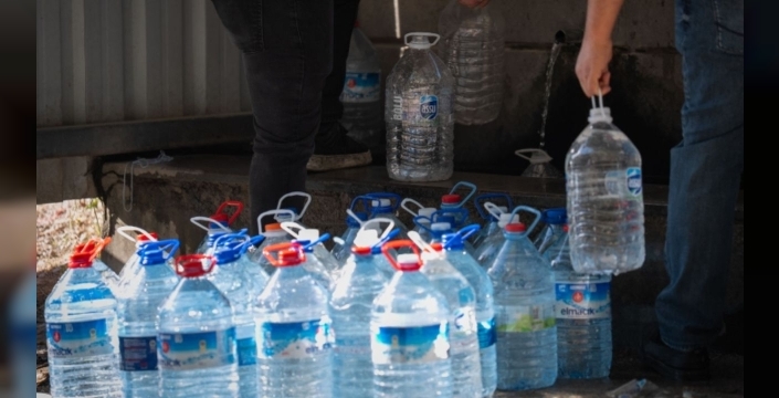 Ankara'da 9 gündür süren su kesintisi vatandaşları isyan ettirdi