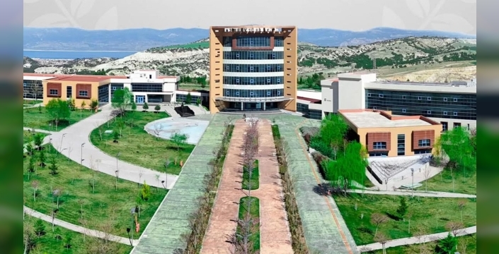 Burdur Mehmet Akif Ersoy Üniversitesi'nde taciz iddiası: Öğretim görevlisi uzaklaştırıldı