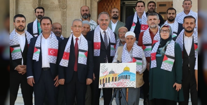 Eyyübiye'de Filistin'e destek için resim sergisi açıldı