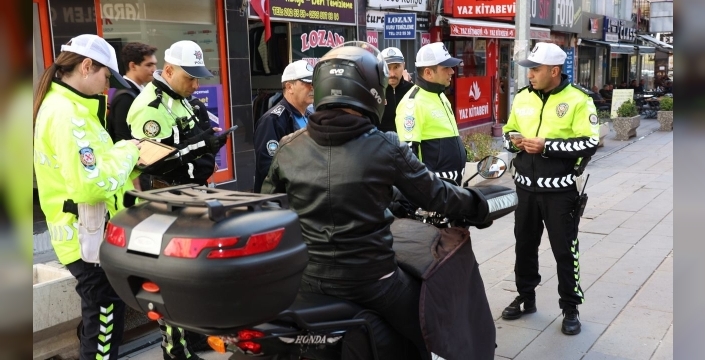 Kırıkkalede yaya güvenliği için motosiklet denetimi: Cezalar kesildi!