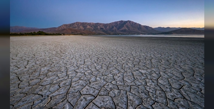 Kuraklık ve sıcak hava, Van Gölü'nde su seviyesini tehlikeye atıyor