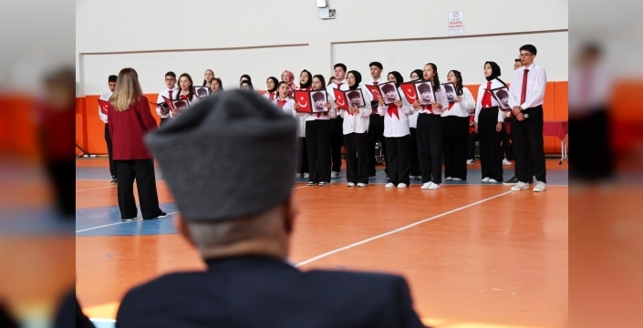 Malatyanın ilçelerinde Cumhuriyetin 102. yılı kutlandı