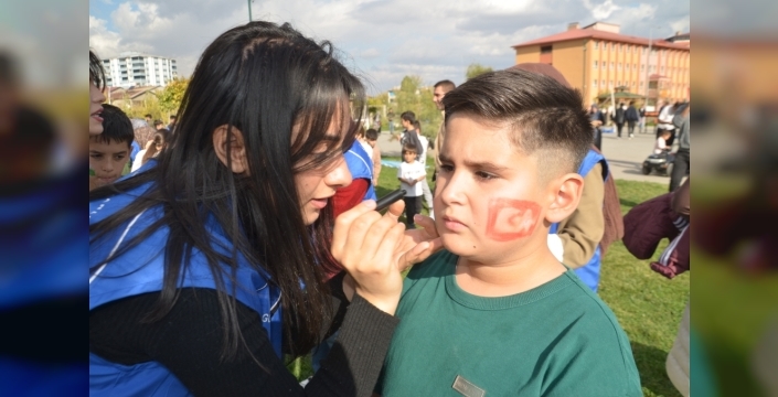 Muşta gençlik spor festivalleri etkinliği yapıldı