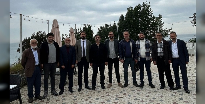 Saadet Partililer muhtarlarla kahvaltıda buluştu