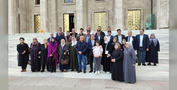 Şehit aileleri ve gaziler TBMM'de: Kurtulmuş ile bir araya geldiler, 15 Temmuz izlerini yerinde gördüler