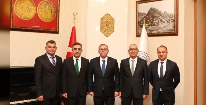 Vali Polat, polis başmüfettişlerini makamında ağırladı