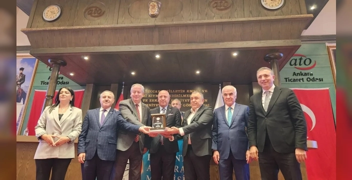 Başkent Ankara Meclisi'nden Üstün Hizmet Ödülleri: Ankara'ya değer katanlar onurlandırıldı!