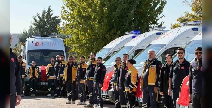 Diyarbakır'da sağlıkta büyük atılım: Ambulans ve yeni tesisler halka hizmette!