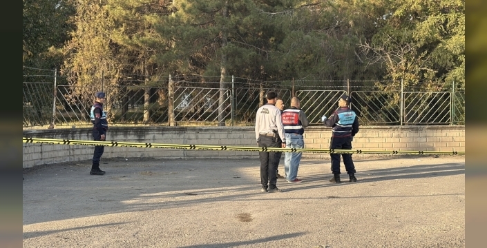 Elazığ'da kanlı kavga: Pancar sırası cinayetle bitti, 3 yaralı!