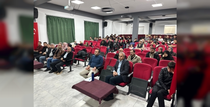 Güroymak'ta öğretmenler için akademi programı gerçekleştirildi