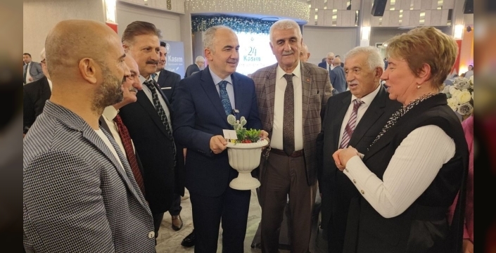 Rize'de kuşakları buluşturan duygusal öğretmen buluşması