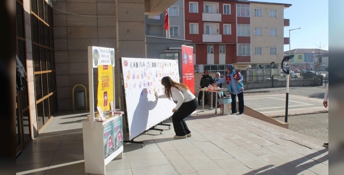 Selim'de 25 Kasım'a özel kadın hakları farkındalık etkinliği: Şiddete karşı birlik mesajı