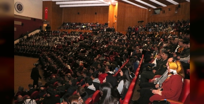 Ulu önder Atatürk, Türkiye'nin dört bir yanında saygıyla anıldı